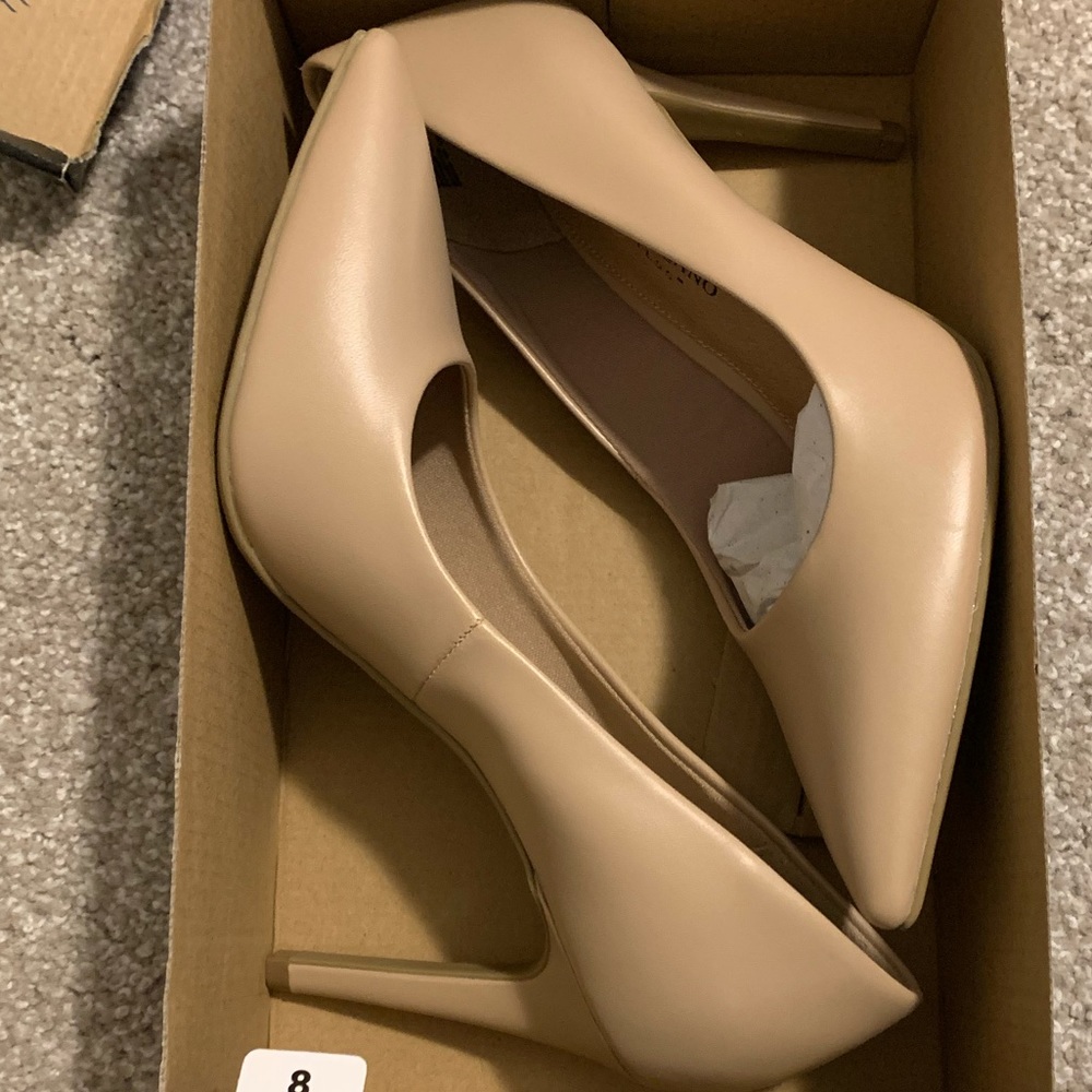 Nude heels